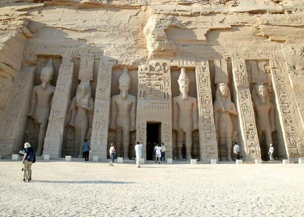 Full day trip to Abydos and Dendera